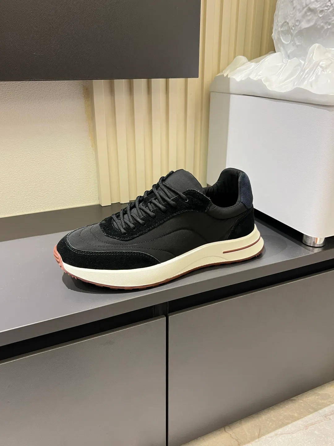 Men's men's shoes 💰p480Loro Men's men's shoes 💰piana niche Loro classic jogging shoes, men's lace-up casual shoes and sneakers, high-quality lightweight and comfortable fabrics, suitable for outdoor leisure, the color scheme is young and energetic, and it looks great with sportswear or casual suits! Size: 38-44 (45 customized)